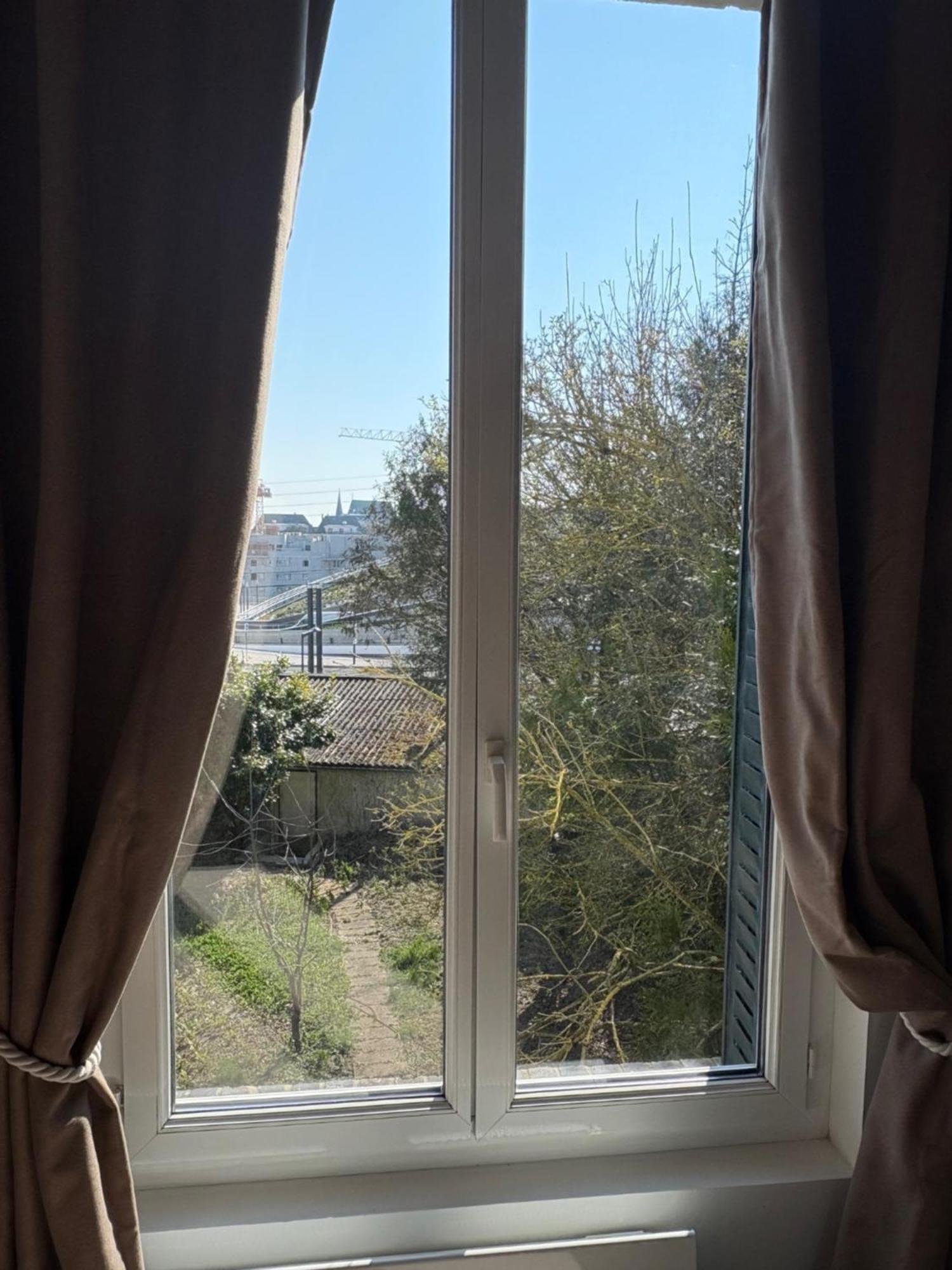 Studio 2 Chartres Gare Et Colisee A 100 M Екстериор снимка